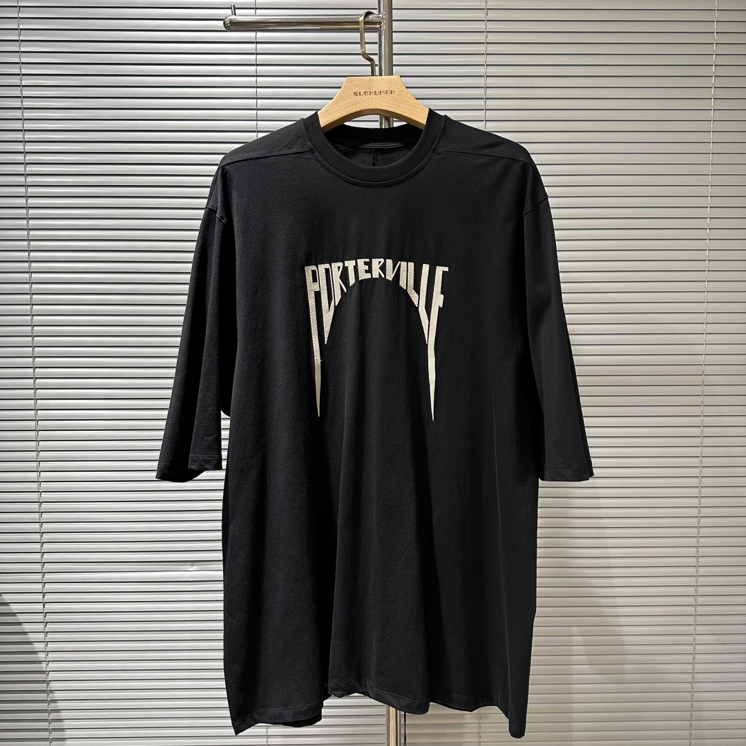 Summer Clothing Styles Men - 25ss Owen Seak ผู้ชายขนาดใหญ่ T เสื้อผ้าฝ้ายสไตล์โกธิคเสื้อผ้าผู้ชาย