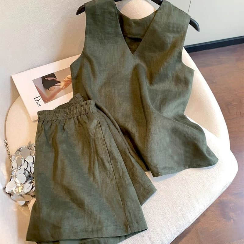 Summer Clothing Old Money - ชุดเซ็ตเสื้อกล้ามคอวีสไตล์ Old Money และกางเกงขายาวทรงกระบอก สไตล์ฝรั่งเศส ชุดลำลองสองชิ้น