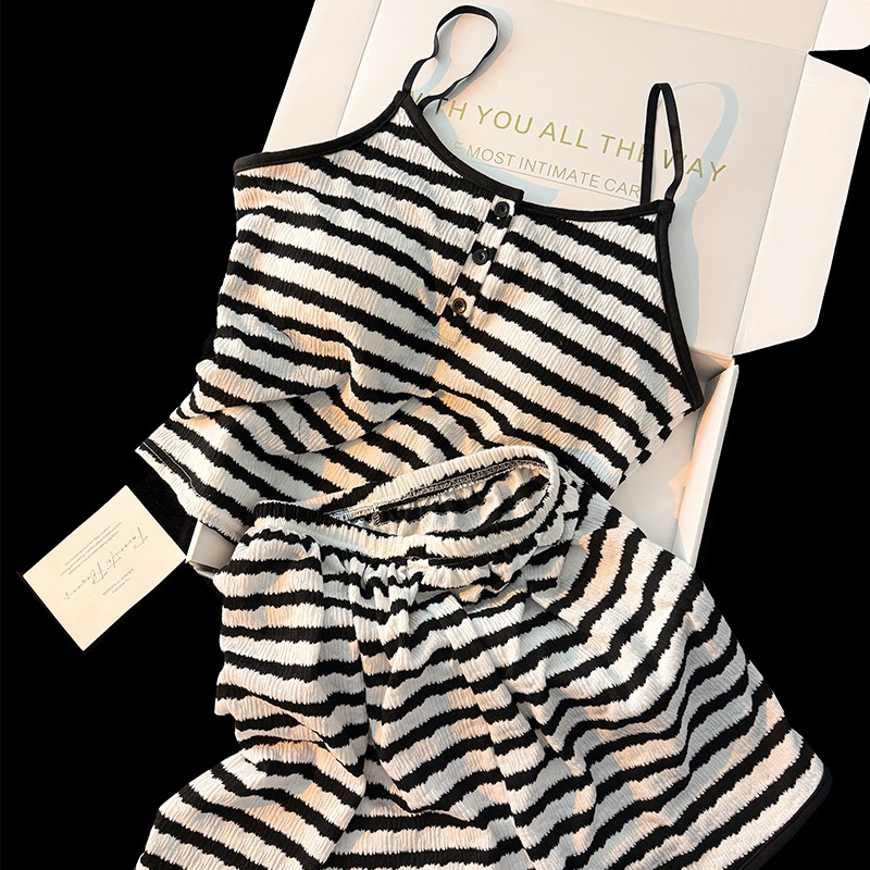 ชุดนอนผู้หญิงแบบใหม่สำหรับฤดูร - Summer Clothing Teens บทวิจารณ์และราคา